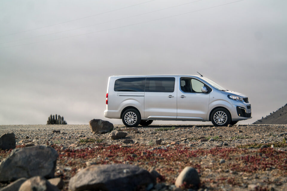 peugeot-traveller-la-serena Trankos - Transfer y Turismo en La Serena